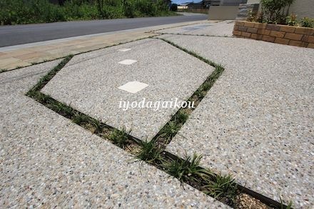 施工例　〜優しく眺める庭空間　風と緑と光...