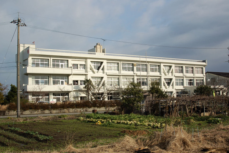 庄小学校(耐震補強)｜(株)田淵建築設計...