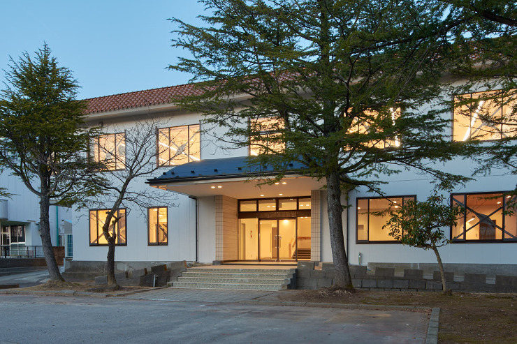 別所地区会館｜(株)田淵建築設計事務所｜...