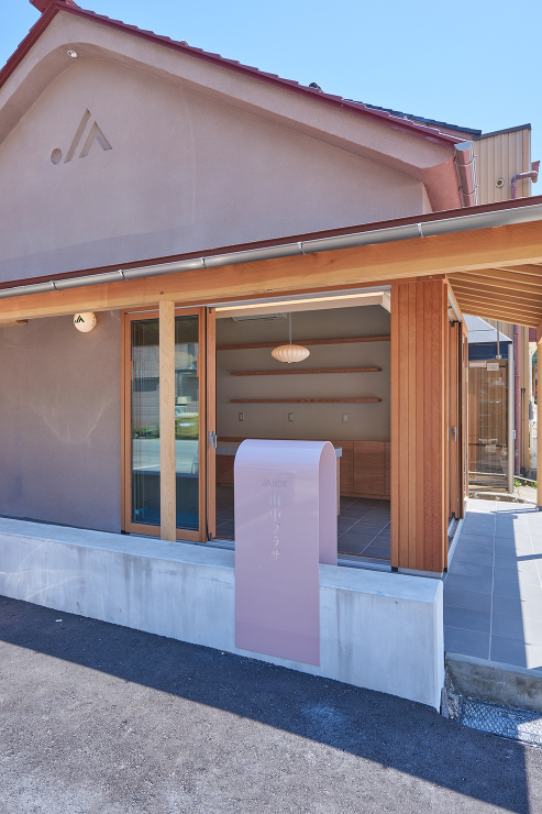 JA加賀 山中温泉支店｜(株)田淵建築設...