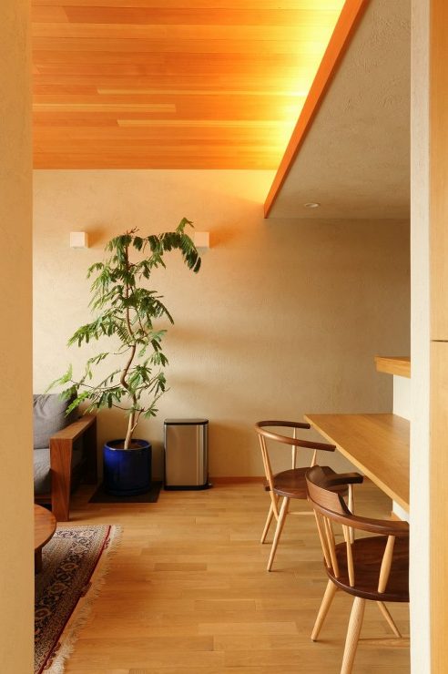 マンションリノベーションLN502（練馬区）リビングと朝食カウンター