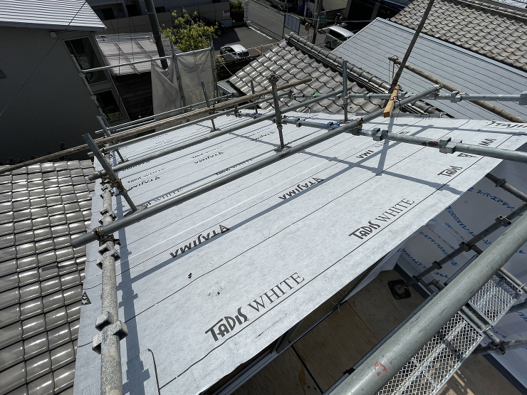 江坂の家　サッシ取付と外壁の工事 | 堺...