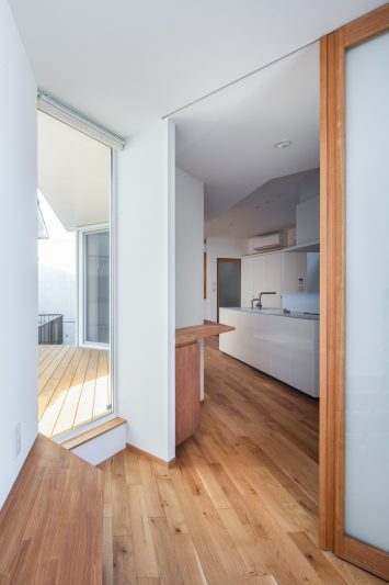 堺区の家３?fountain of light?