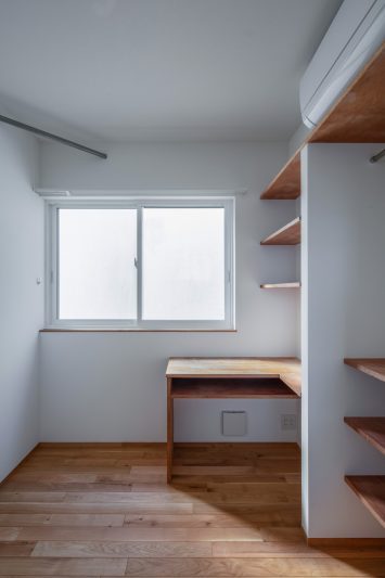 堺区の家３?fountain of light?