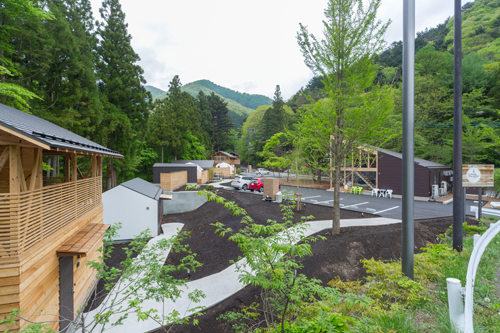 シマブルー　宿泊施設　おんせんキャンプ
