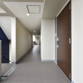 分譲住宅6 - ガーデニングと家をつくる...