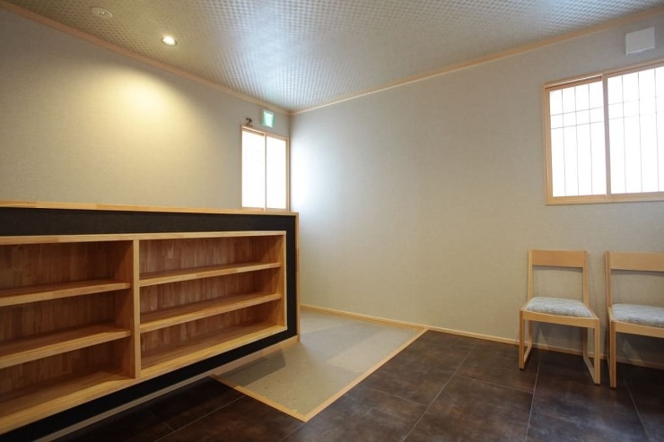 HIKONE DINING ジャンゴ |...