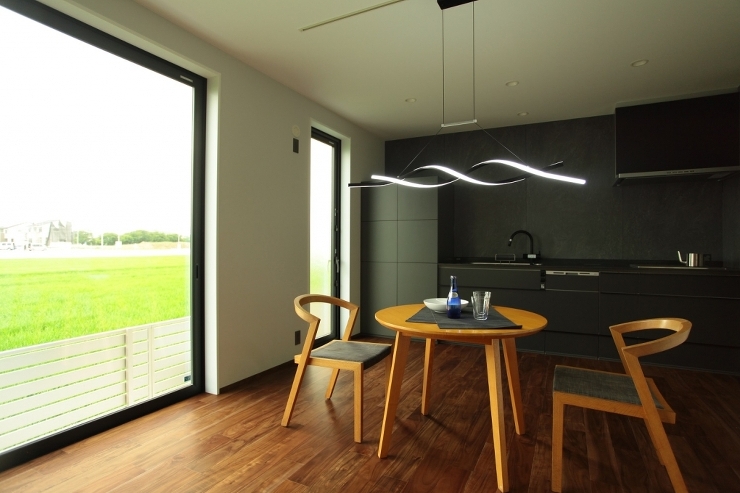 YNS HOUSE