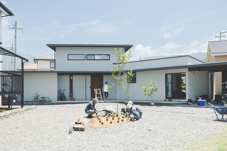 共鳴する景観と共にある住まい | \\%s...