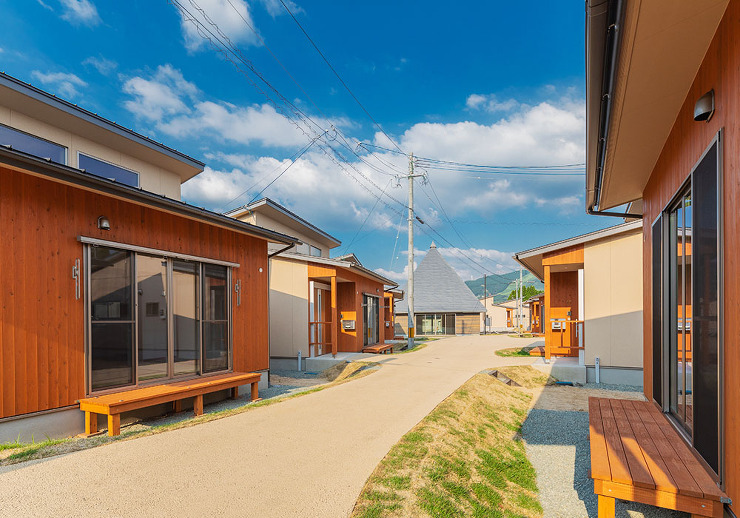 西原村山西団地(買取型災害公営住宅) |...