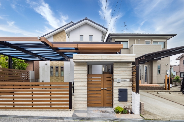 全面リフォームをした、おしゃれなクローズ...