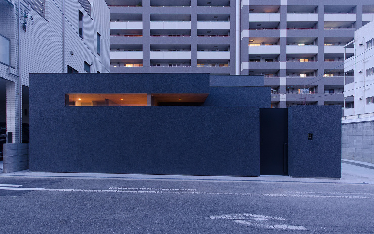 大阪府大阪市阿倍野区に建つコートハウスの外観写真