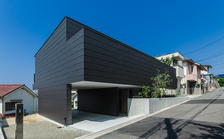 兵庫県明石市に建つ眺望を活かした注文住宅,ガルバリウム鋼板の家