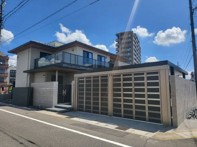 LIXIL　プレミエスゲート