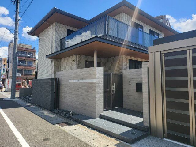 クローズ　外構