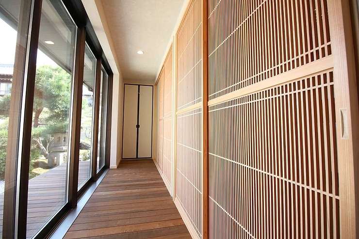 古びた建物を大幅リフォームした和風の施工例。内装から外観まで和モダンへと変化させました。 | 和風