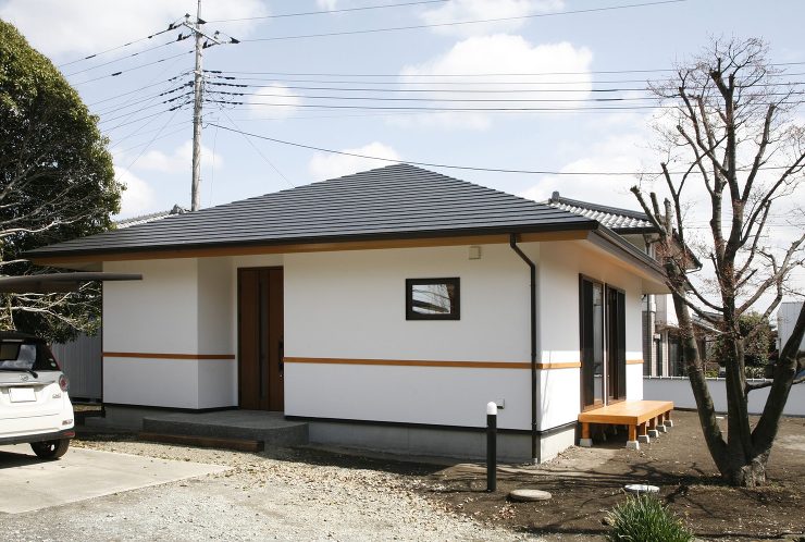 豊かな空間の小さな平屋の家