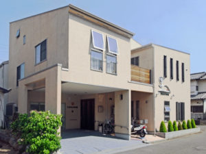 賃貸併用住宅をローコストに建てる滝沢設計の実績画像
