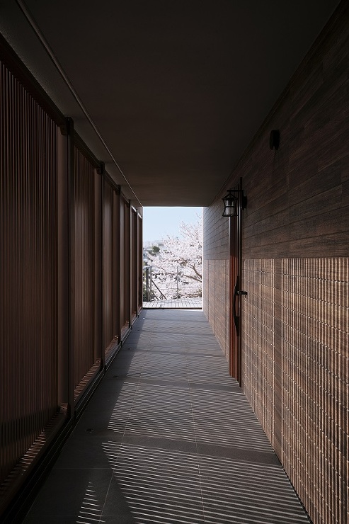 湖畔の家 昼／奈良市 - 建築実例 - ...