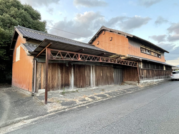 連家 | 精米所を改修したリノベーション...