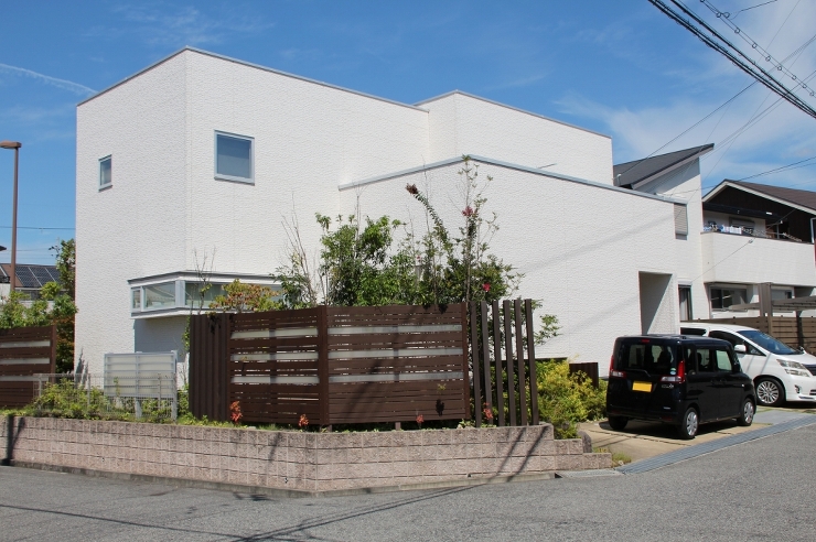 角地ならではの外構トラブルと悩ましいポイント