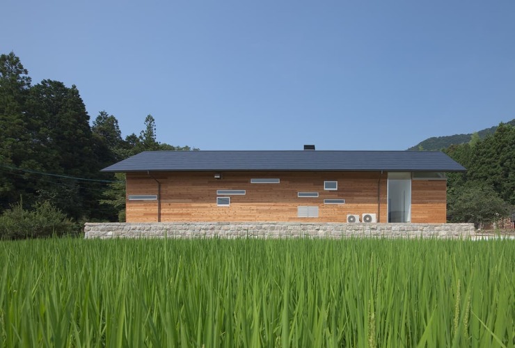 B社山口factory : 風景に溶け込...