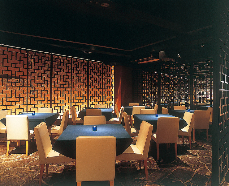 HONG LONG：中華料理の内装、店舗デザイン