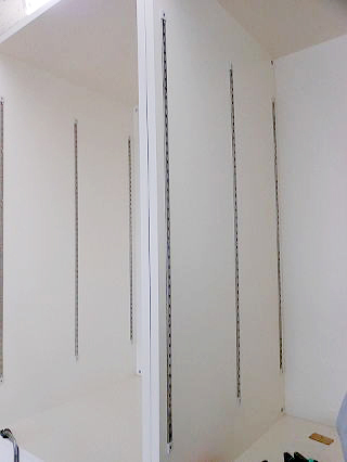 高品質で丈夫な細部までこだわった壁面収納...