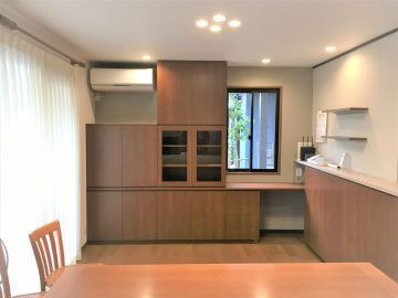 お部屋がスッキリ オーダーりびん｜M様邸
