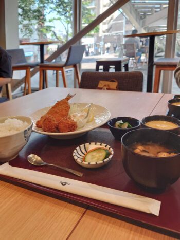 AKOMEYA食堂