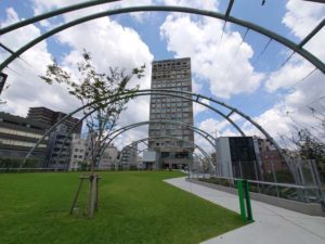 東京都内のおススメ建築50選！見学必至の...