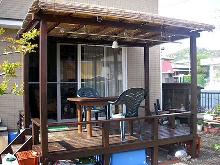 ウッドデッキとパーゴラとよしず