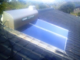 ソーラー（太陽熱温水器）施工後