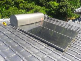 ソーラー（太陽熱温水器）施工前