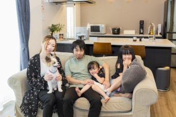 子どもたちと愛犬と、のびのび暮らす。いつでも家族が繋がっていられる家
