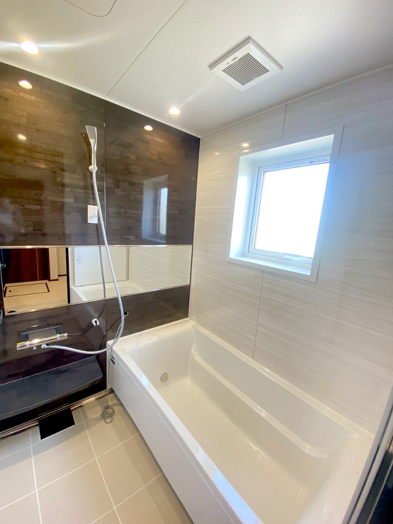 千歳 富丘のモデルハウス ポワチェ 浴室