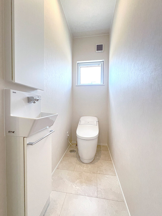 札幌 常盤6条2丁目のデザインハウス サレー 1階トイレ