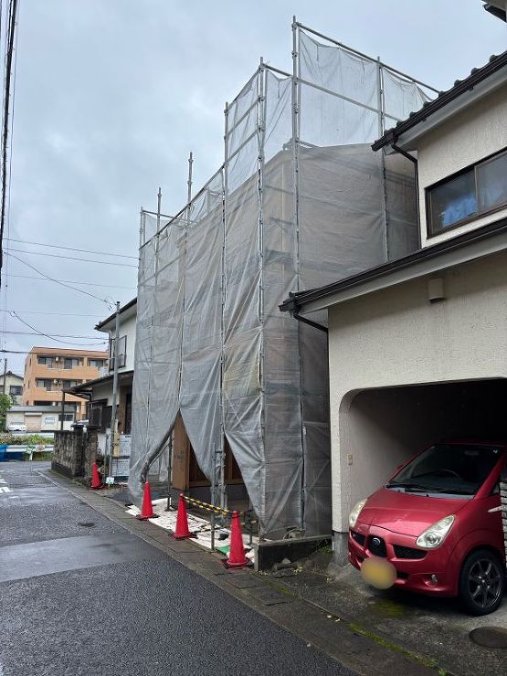雨の中間検査のイメージ