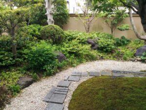 三重県 鈴鹿市でおしゃれな外構工事。お庭...