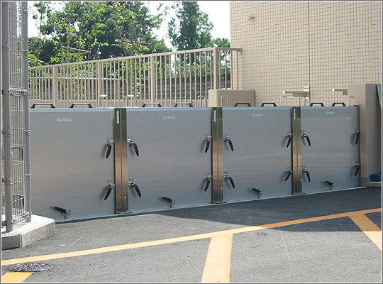 駐車場出入口