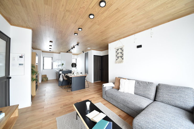 【減築】余裕のワンフロア生活を提案平屋の...