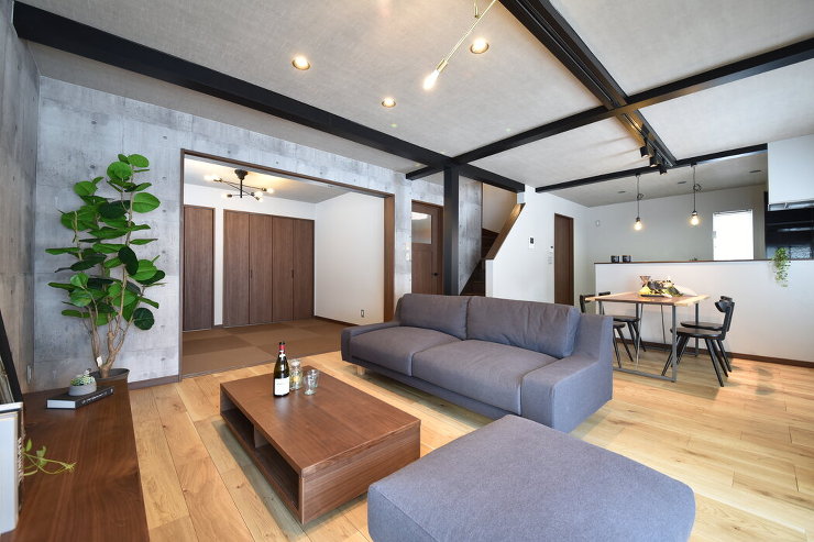 デザインリフォームで叶える無機質な素材と...