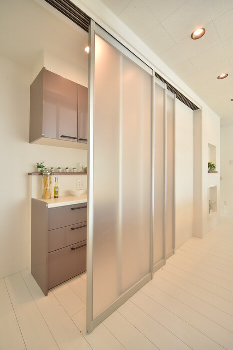 大空間と大開口を採用し家族が気持よく、自...