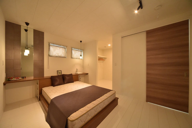 大空間と大開口を採用し家族が気持よく、自...