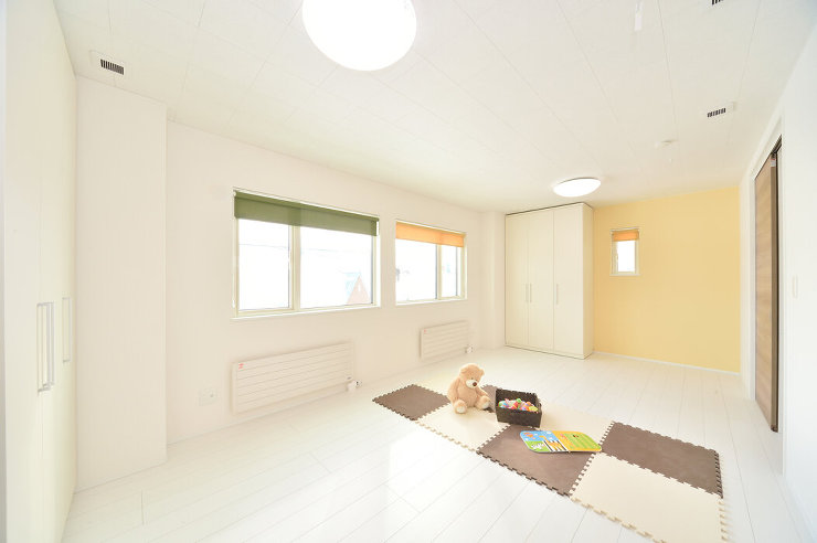 大空間と大開口を採用し家族が気持よく、自...