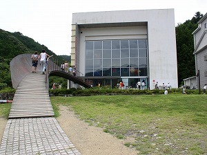 古谷誠章＋八木佐千子／NASCAのページ...