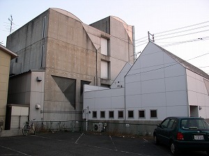 出汐の家−村上徹　House in De...
