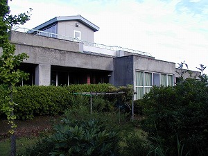 老人憩いの家「心起園」−難波和彦