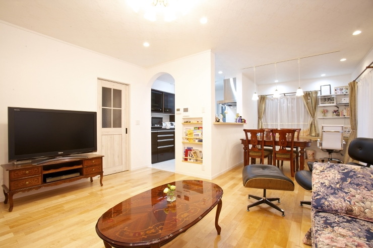 欧州の家 愛知、岐阜で注文住宅・新築一戸...