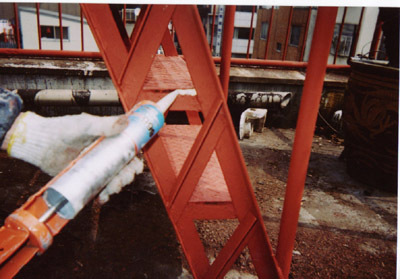 階段コーキング